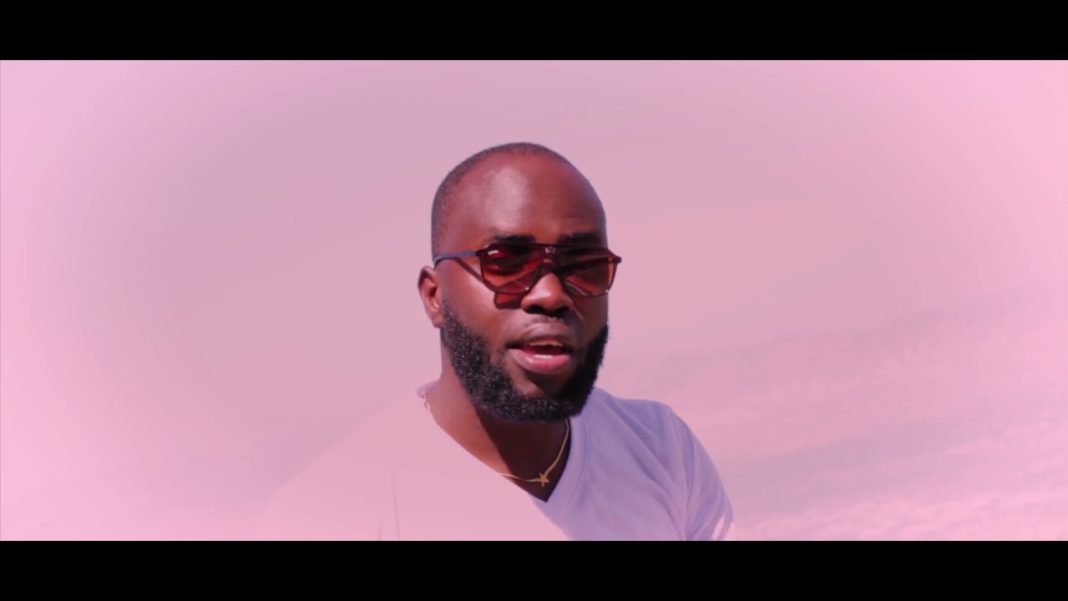 Christopher Bazile Revize, Apresyasyon, Kritik Ak Rekòmandasyon Sou Mizik Li Christopher Bazile Revize, Apresyasyon, Kritik Ak Rekòmandasyon Sou Mizik Li