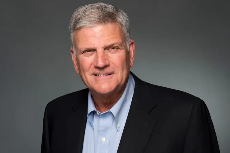 Evanjelis Franklin Graham kritike Legliz Metodis UK pou Gid langaj enklizif