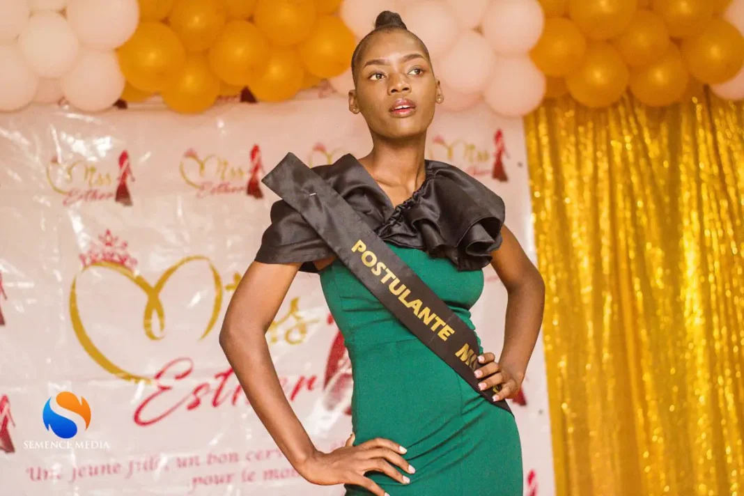 Asosyasyon Jèn Legliz Metodis Lanse Konpetisyon « Miss Esther ». Asosyasyon Jèn Legliz Metodis Lanse Konpetisyon "Miss Esther".