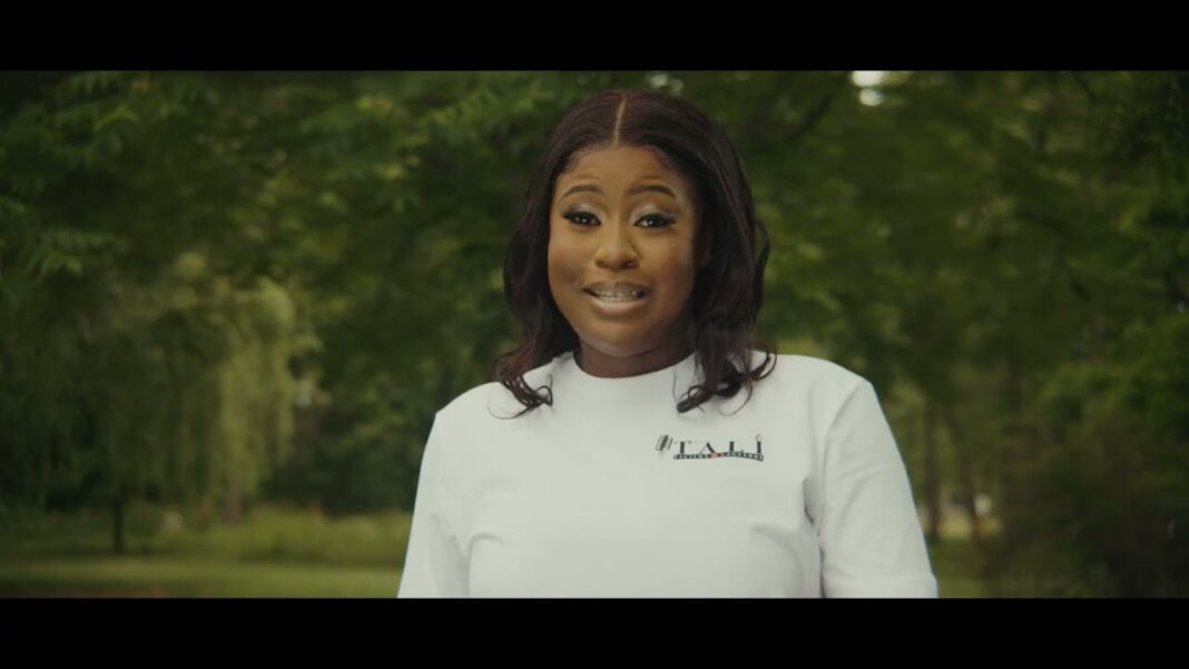 TALITHA LAGUERRE – TOUT SA BONDYE FÈ BON (OFFICIAL VIDEO) TALITHA LAGUERRE - TOUT SA BONDYE FÈ BON (OFFICIAL VIDEO)