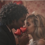 Jèn kretyen kont Jou Valentine a: defi ak opòtinite