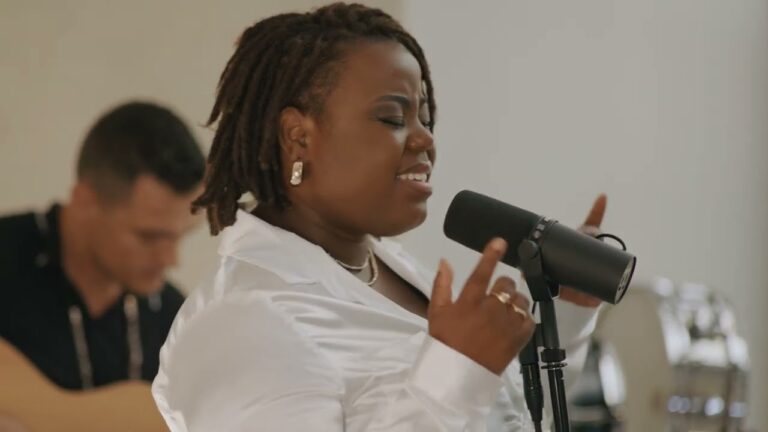 Wap fèl ankò Jackson Chery & Bridging The Gap Ft Déborah